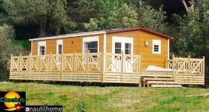 Terrasse mobil home en Corse , Deckit sur mobil home Nautilhome.